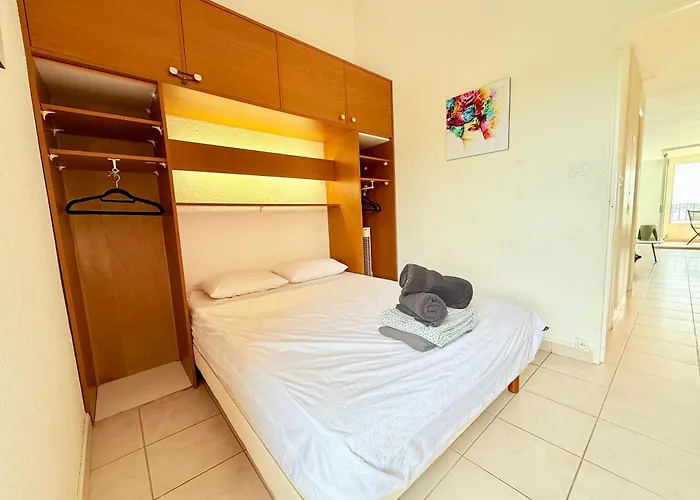 Duplex-hyper Centre Cap D'agde - 9 Personnes - Vue Port Et - Wifi Lejlighed